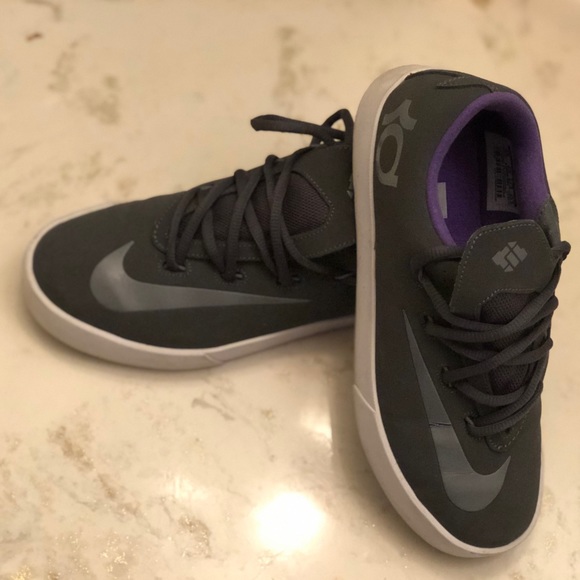 Nike “KD” Kevin Durant - Picture 4 of 4